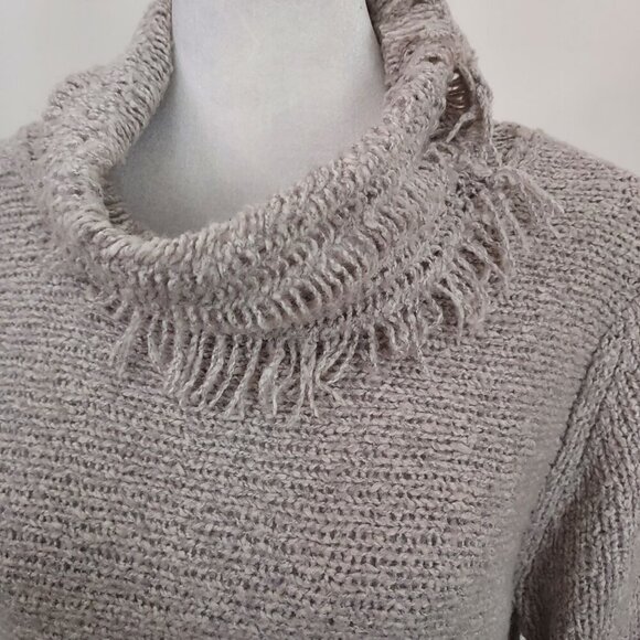 Christopher Fischer Wool Blend Cowl Neck Long Sleeve Fringe Sweater Size Small - Picture 4 of 9